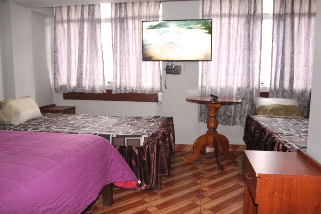 Hostal Florencia Huaraz  Esterno foto