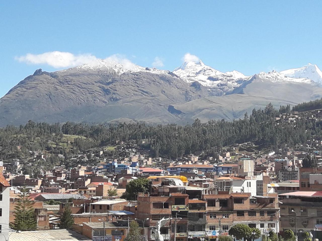 Hostal Florencia Huaraz  Esterno foto